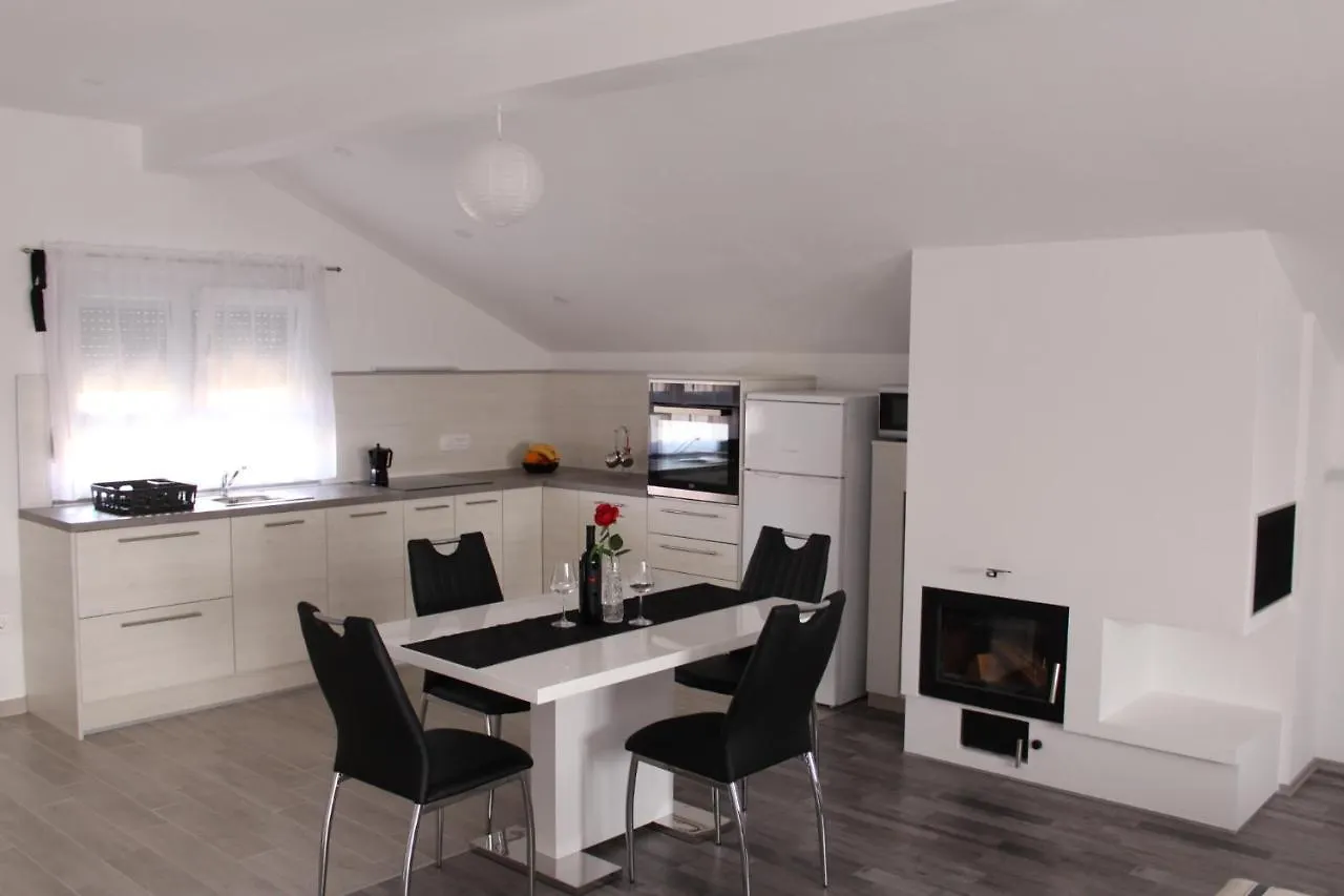זאדאר Top Floor Apartment