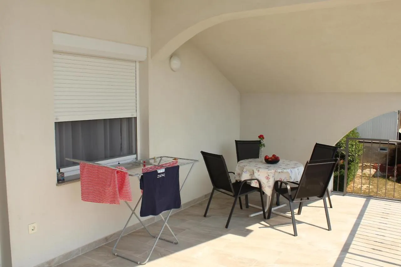 זאדאר Top Floor Apartment קרואטיה