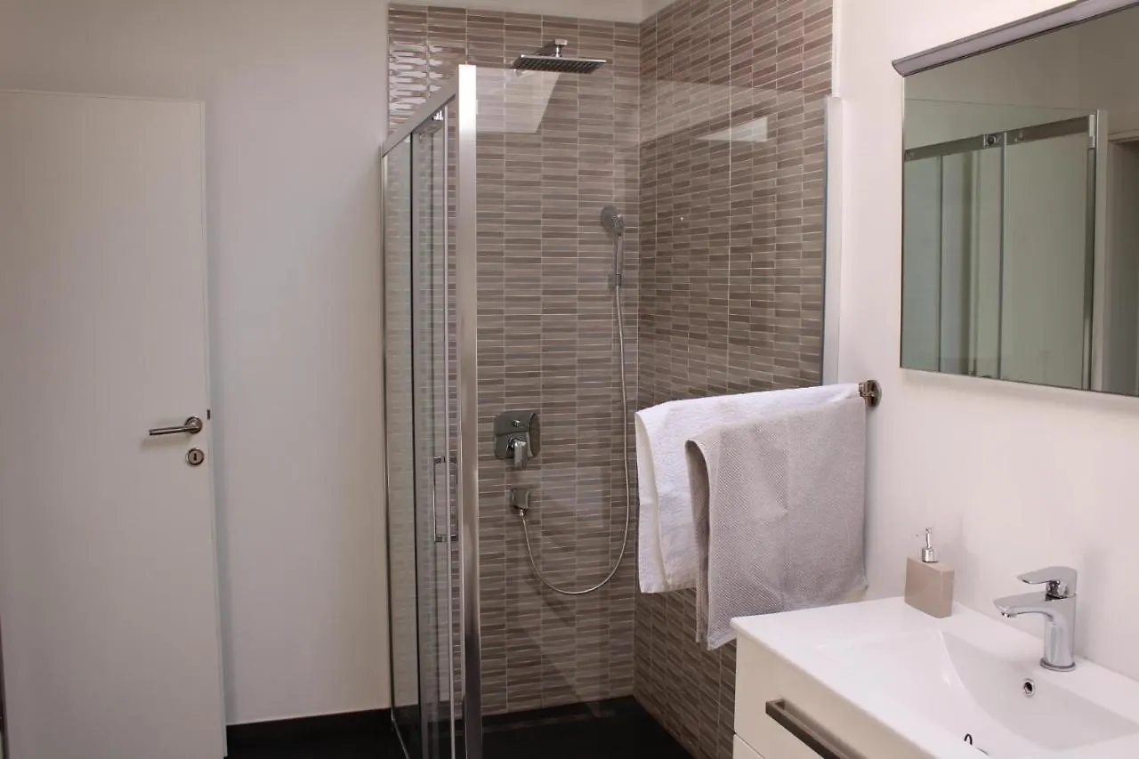 זאדאר Top Floor Apartment